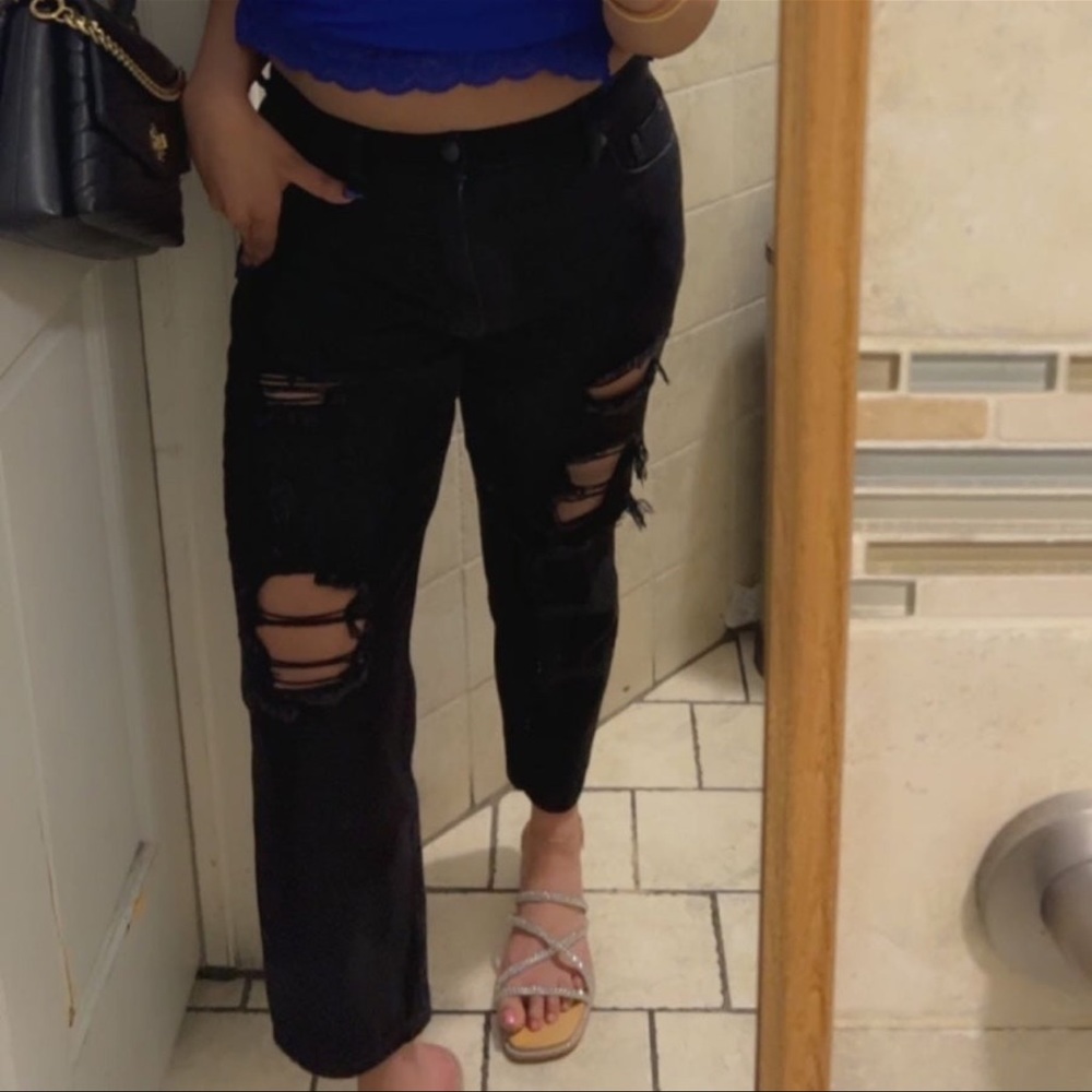 Aero Black Distressed Jeans